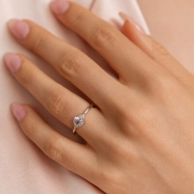Beloved Ring Sapphire 18k White Gold