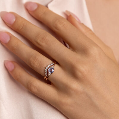 Enchanted Ring Sapphire and Diamonds 18k Rose Gold