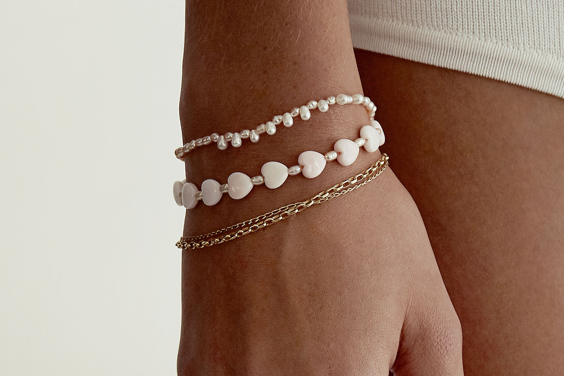 Dream Drop Pink and White Pearl Bracelet