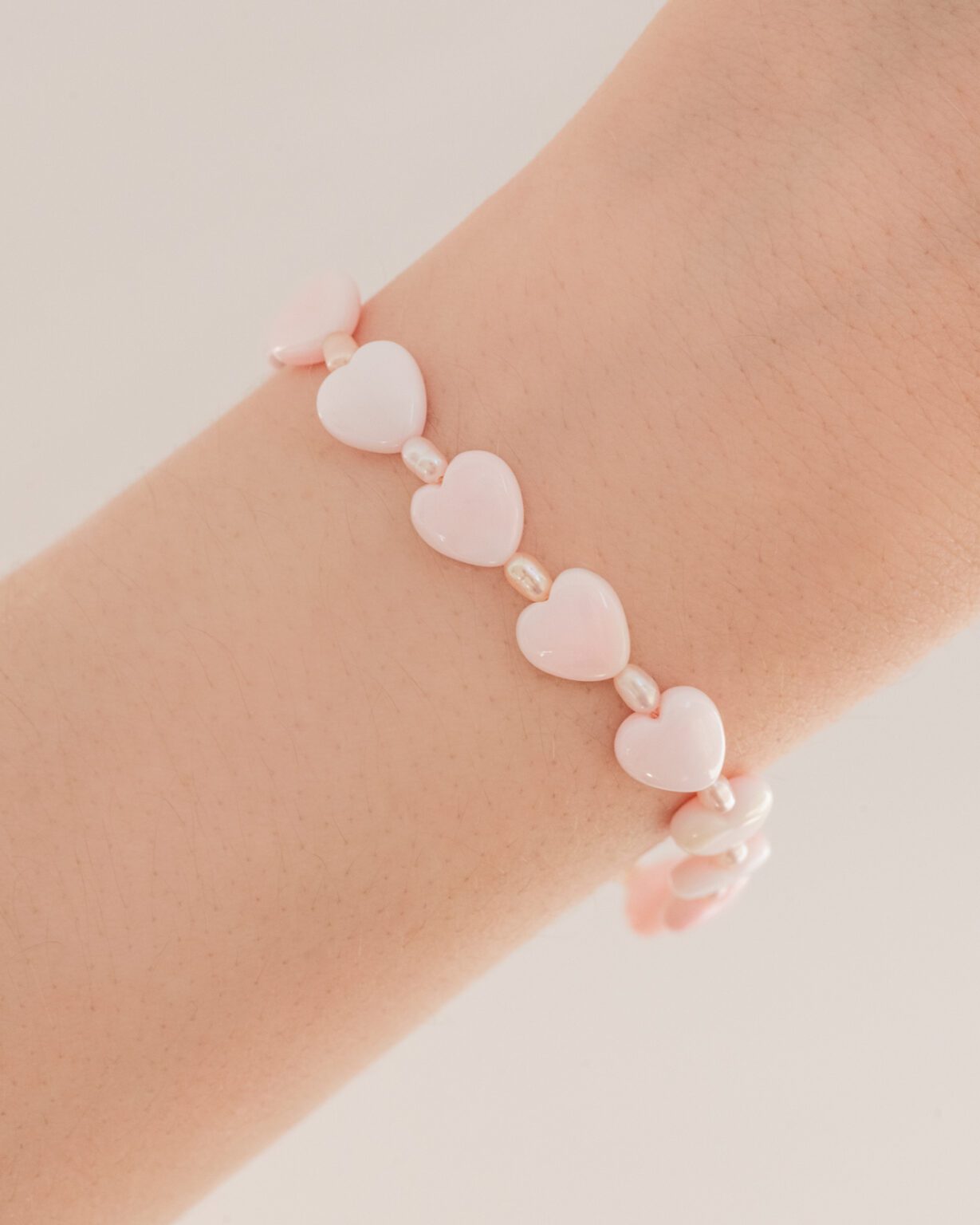 PEARL PERFECT BRACELET, CONCH SHELL PINK
