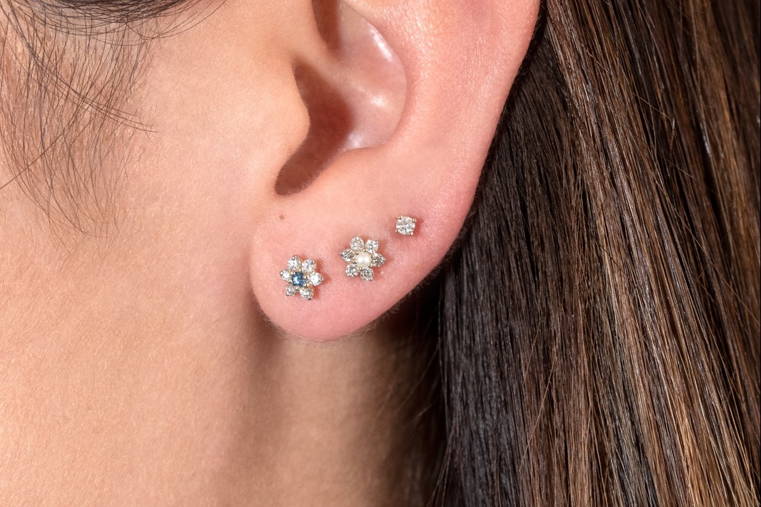 Lux Floral Cluster Earring Diamonds Aquamarine Yellow Gold