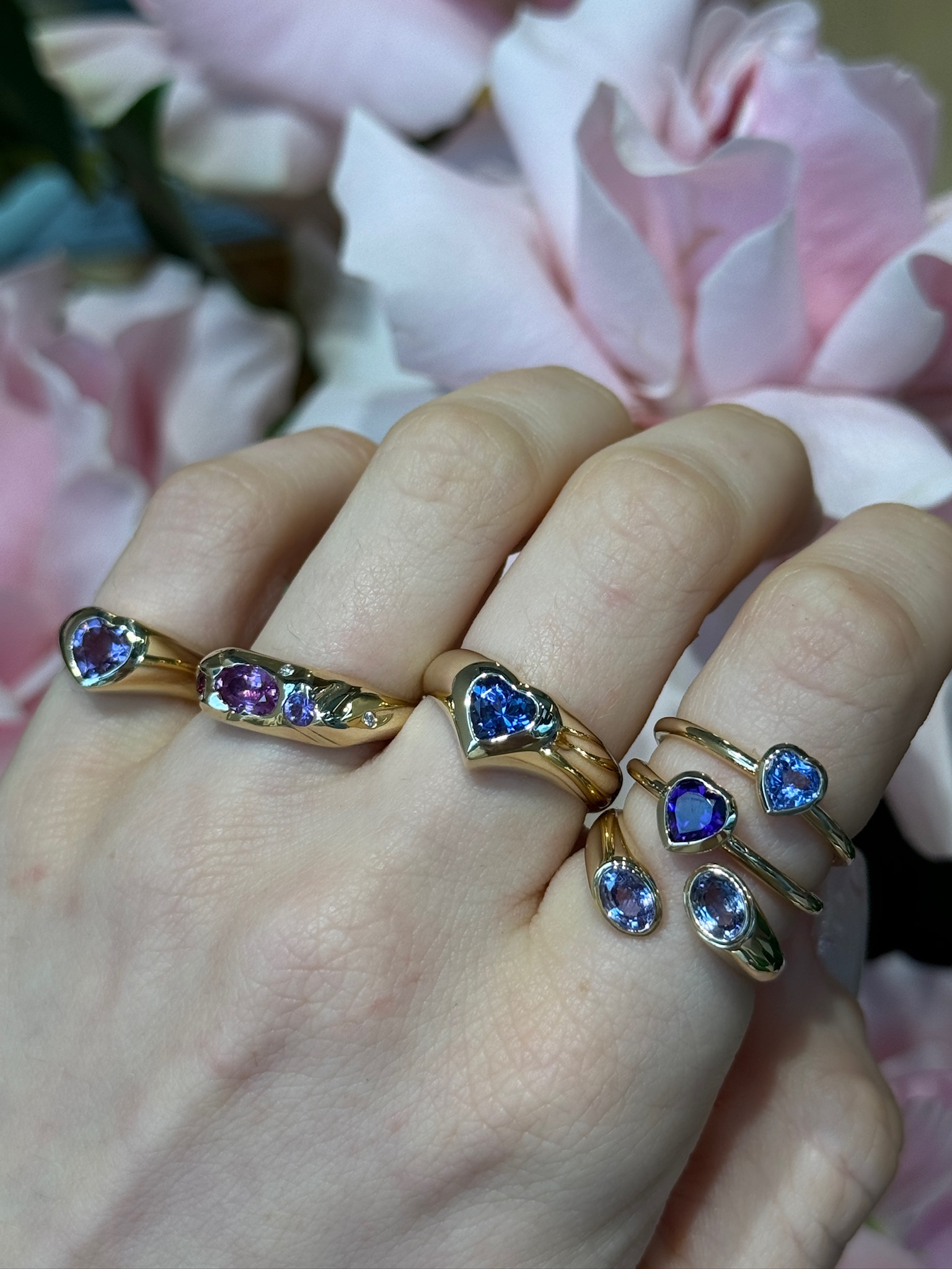 Hearts on Fire Tanzanite Ring 9k Yellow Gold