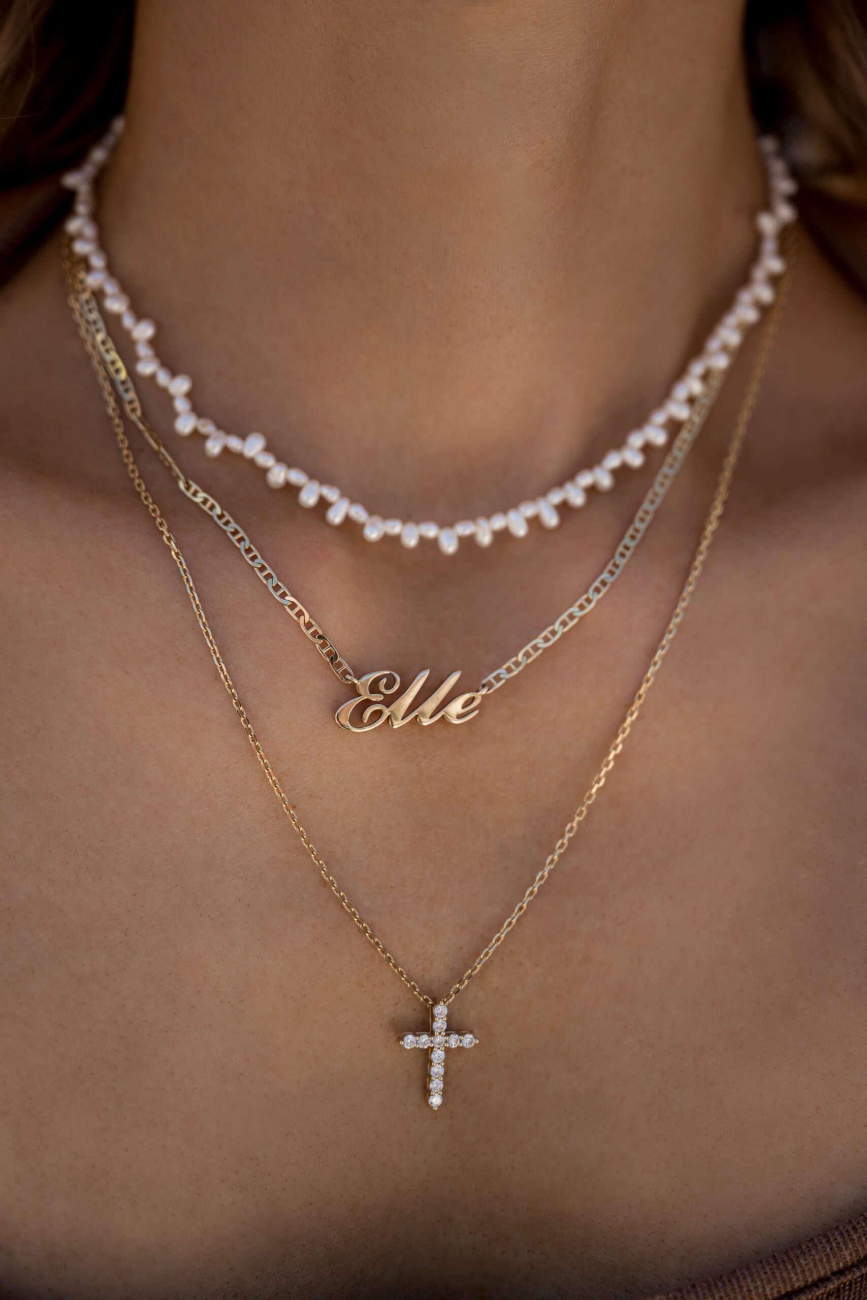 Bella Donna Diamond Cross Pendant 18k Yellow Gold