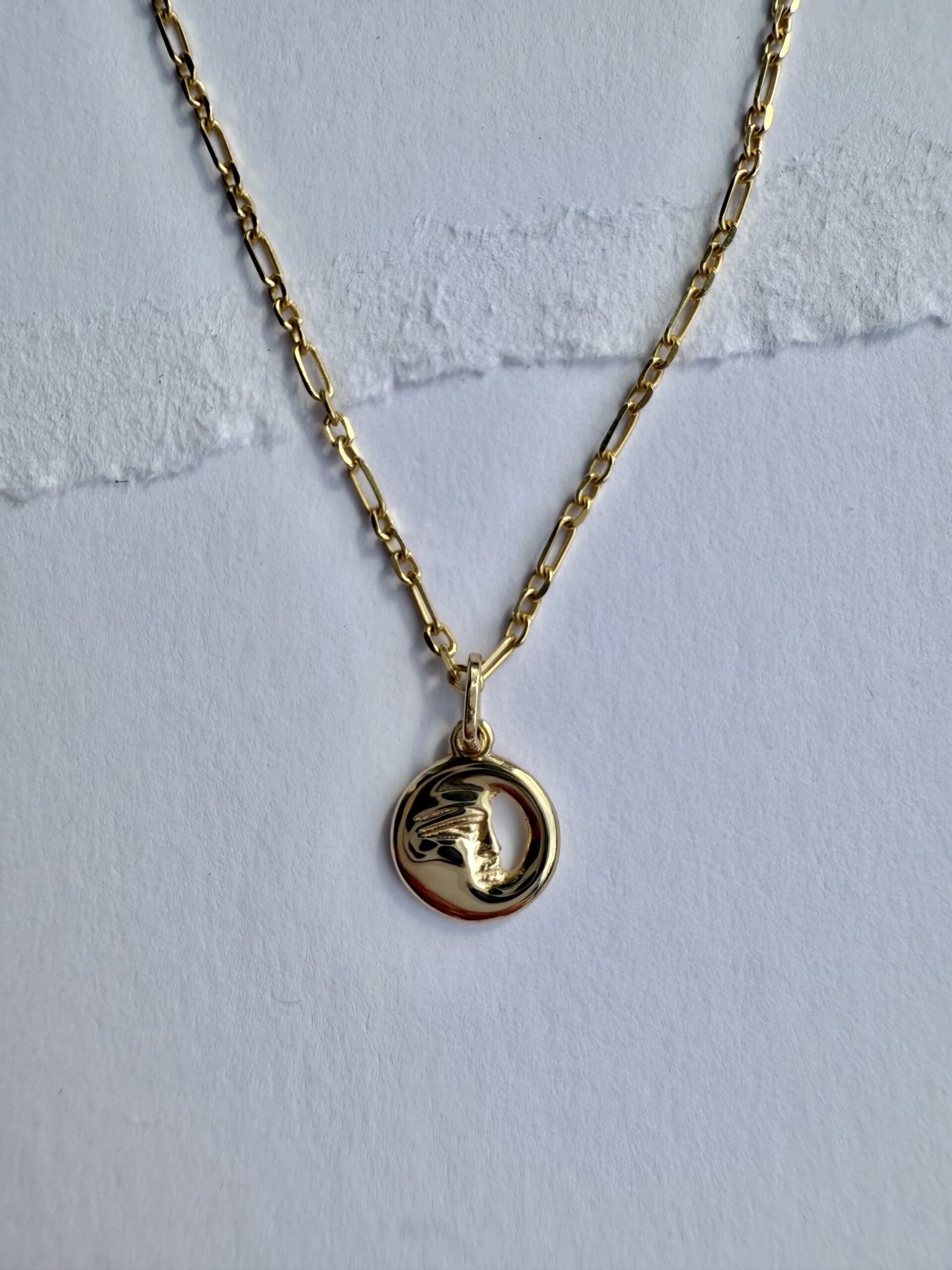 La Luna Petite Pendant, 9k Yellow Gold