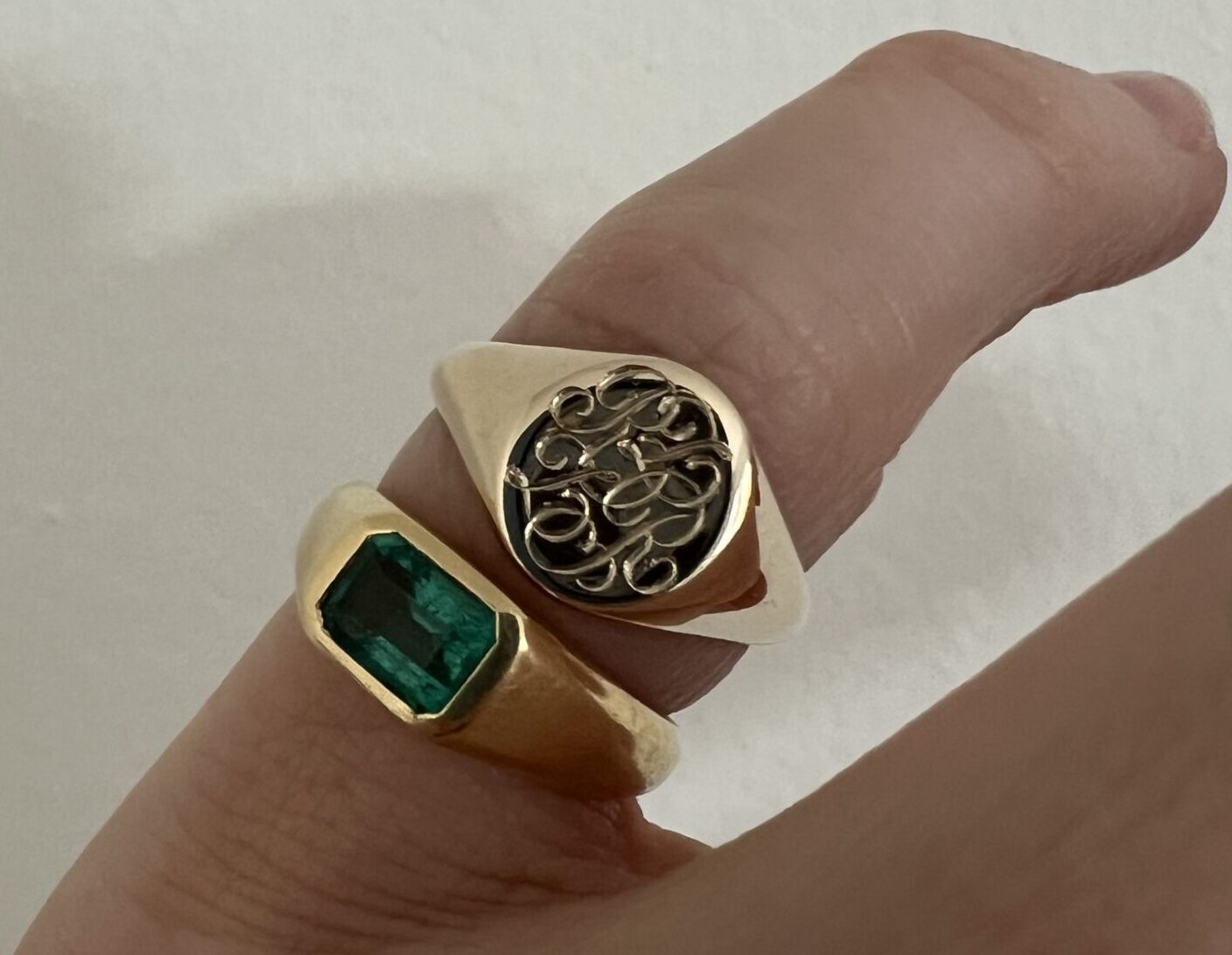 Signet Hand-Engraving, Four Letter